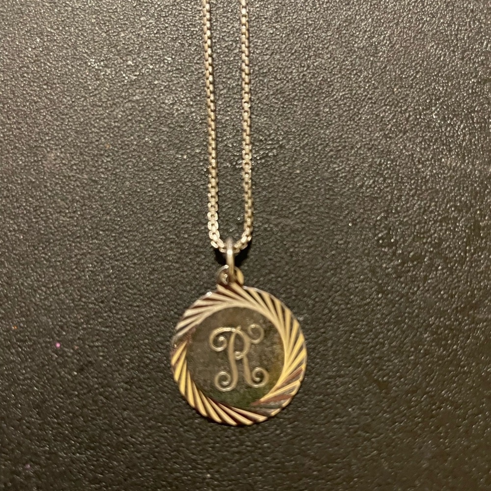Elegant Silver Pendant Necklace .925 silver